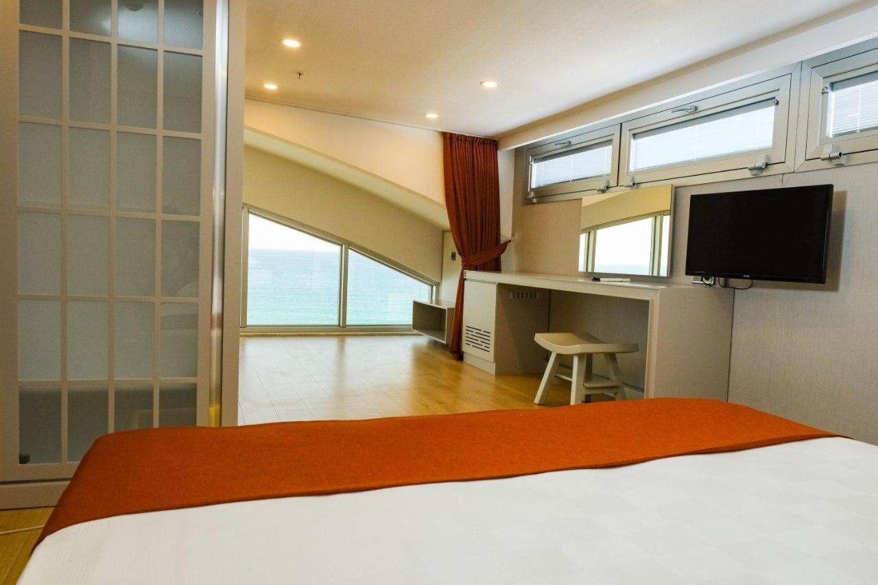 King Suite Sea View
